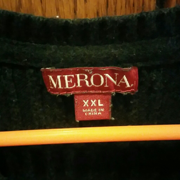 Nice dress sweater - Picture 2 of 2